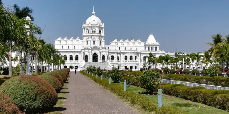 Ujjayanta Palace